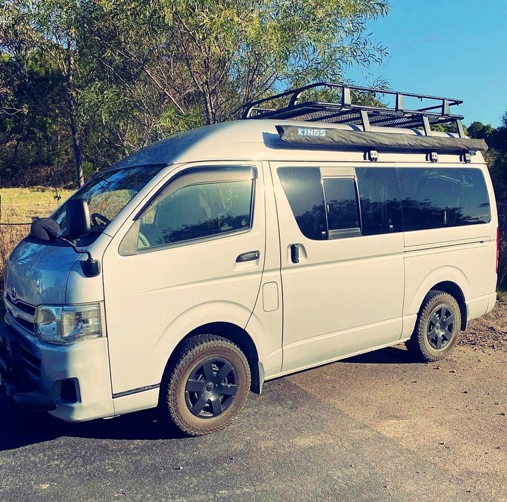 Ozroofracks | Toyota Hiace Roof Racks