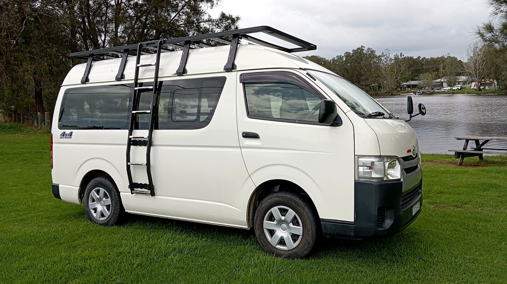 Ozroofracks | Toyota Hiace Roof Racks